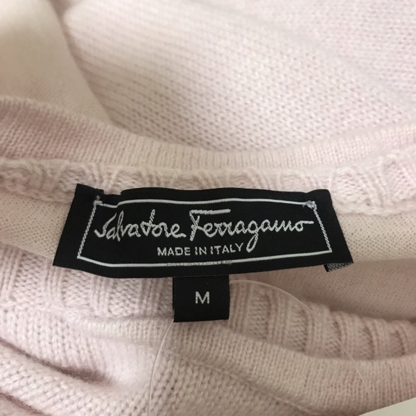  Salvatore Ferragamo SalvatoreFerragamo long sleeve sweater / knitted size M - light Pink Lady -s crew neck / cashmere tops 