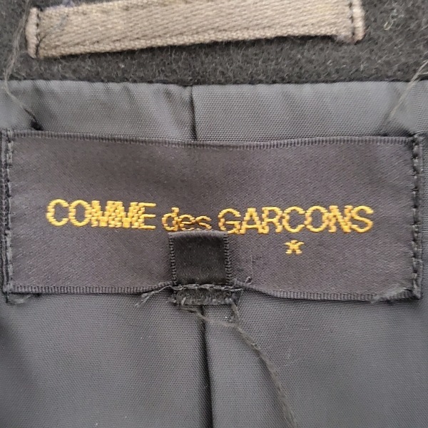 コムデギャルソン COMMEdesGARCONS サイズM - ウール、ナイロン 黒 レディース 長袖/冬 美品 ジャケット_画像3