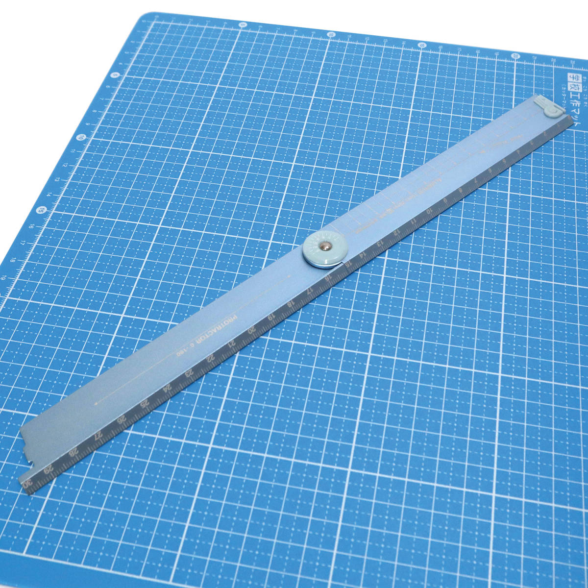 【即決】◆紙がキレイに切れる折りたたみ式アルミ定規◆開くと30cm/　角度が測れる/　さし　定規　文具　クツワ　//XS05BK（ブラック）_色違い