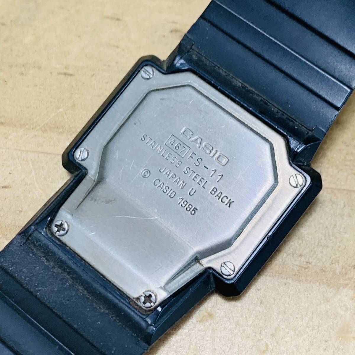 2D36444-50 現状品 MS494 動作未確認 Casio カシオ FS-11 PELA ペラ 超薄型腕時計 デジタルウォッチ レトロ ヴィンテージ _画像5