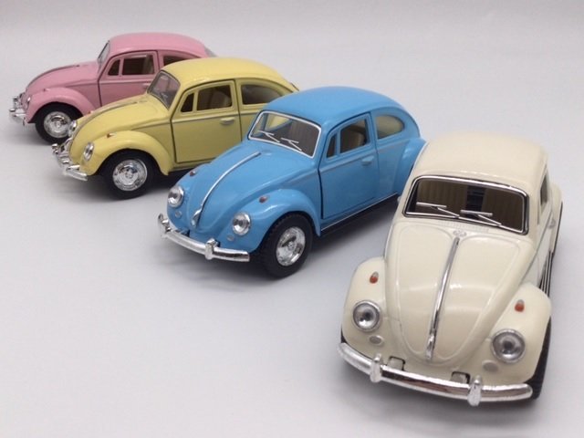 1台売り 黄色 1/32 クラシック ビンテージルック ビートル パステルカラー ミニカー フォルクスワーゲン クラシックカー VW_画像2