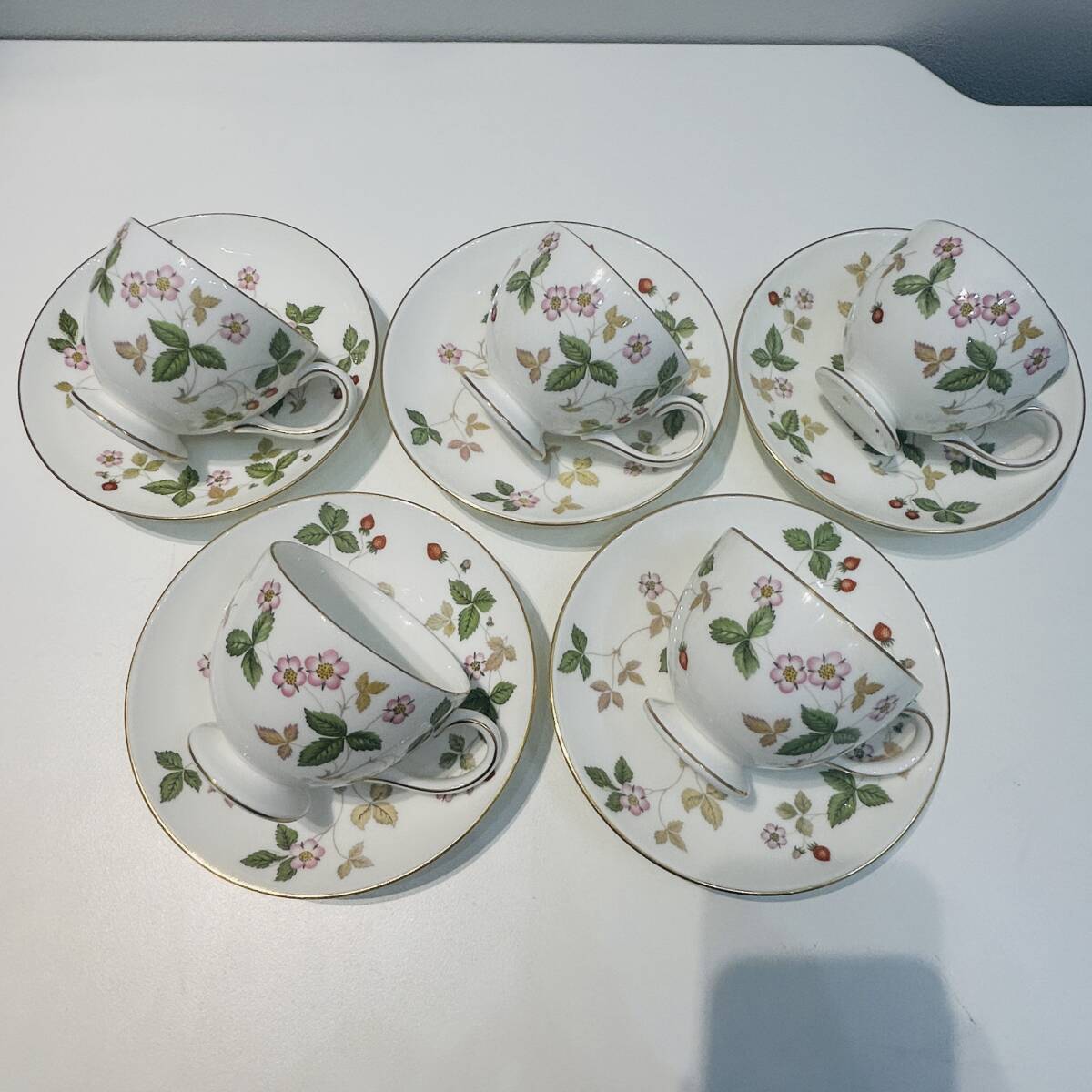 【WEDGWOOD/ウェッジウッド】WILDSTRAWBERRY/ワイルドストロベリー カップ&ソーサー 7客おまとめ★44672_画像3