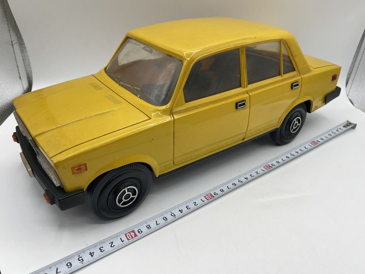 A_動画アリ!昭和52年(1977年)当時物!ニッコー製56cm!ラジコン/18輪トレーラートラック/残念!動きましたがハンドル切れずjunk!元箱有/取説欠 - 乗り物 A_動画アリ!昭和52年(1977年)当時物!ニッコー製56cm!ラジコン/18輪トレーラートラック/残念!動きましたがハンドル切れずjunk!元箱有/取説欠 - 乗り物