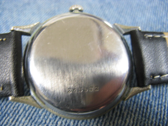 1940年代 BUREN ビュレン ツートンダイヤル 34mm スイス製アンティーク腕時計 稼働良品 注油済みの画像5
