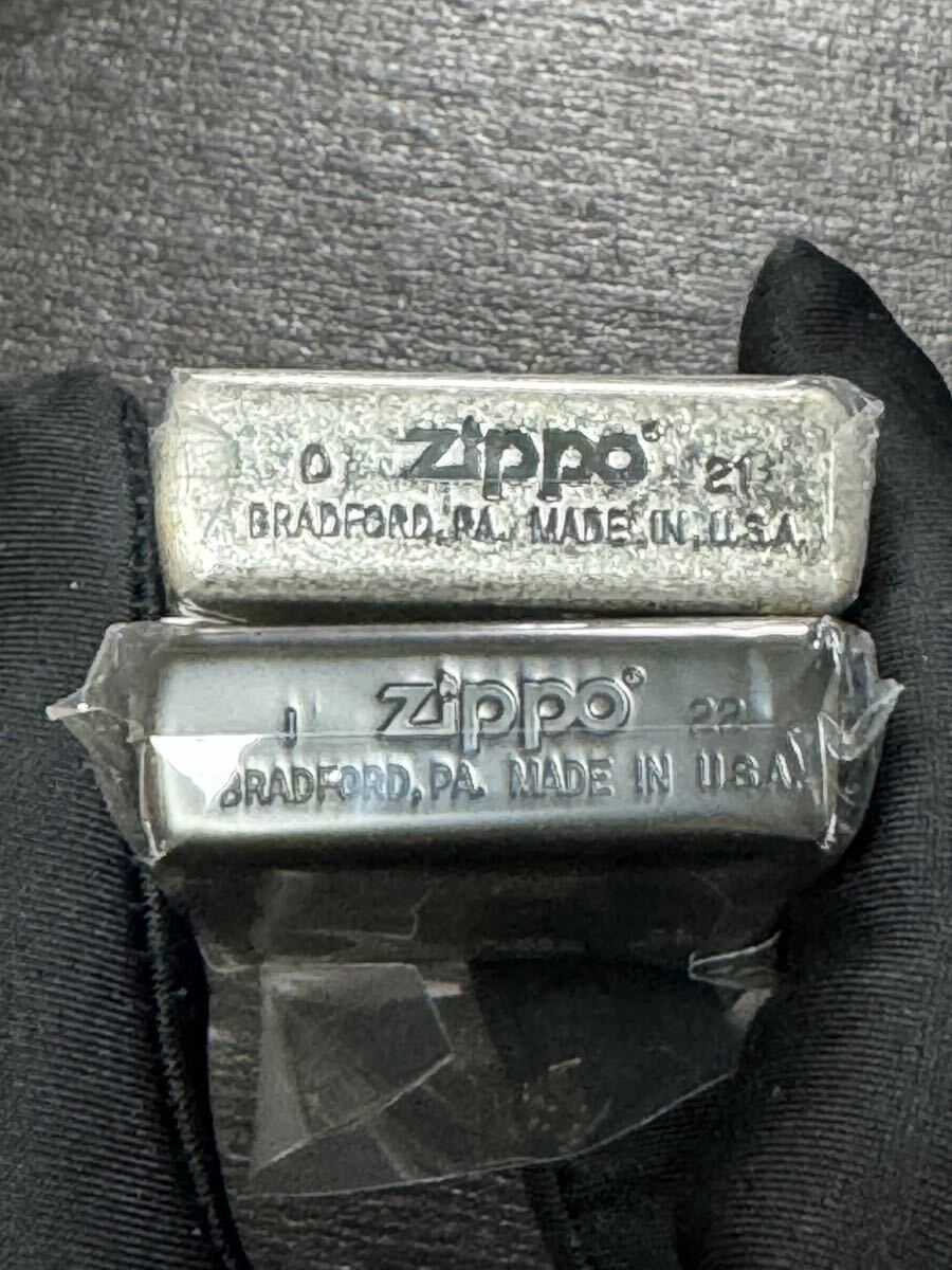 zippo ジャグラー 装飾 シルバー ブラック 2点 4面刻印 特殊加工 希少モデル 2021年製 2022年製 GO GO CHANCE JUGGLER ケース 保証書付_画像4