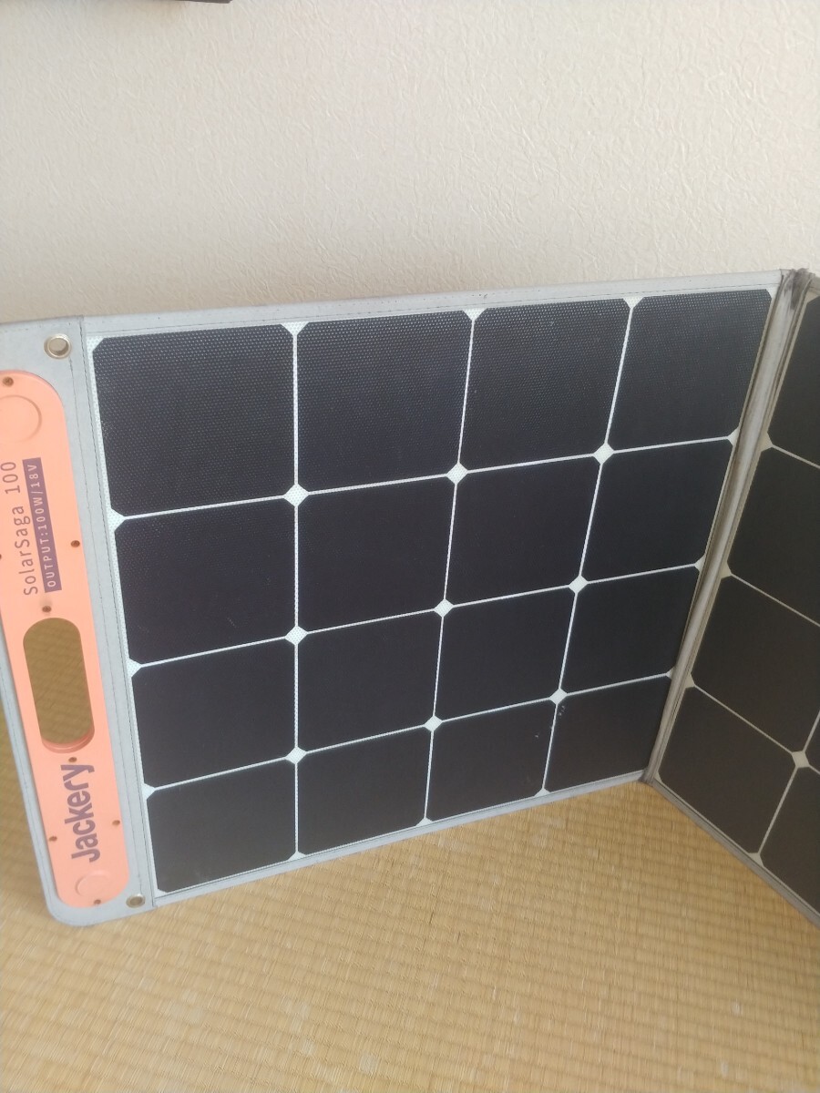 Jackery ジャクリ 100W ソーラーパネル 折りたたみ式 solarsaga 100の画像2