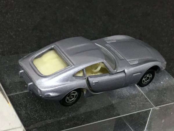 【超貴重　黒箱トミカ】No.5 トヨタ2000GT シルバー　日本製_画像3