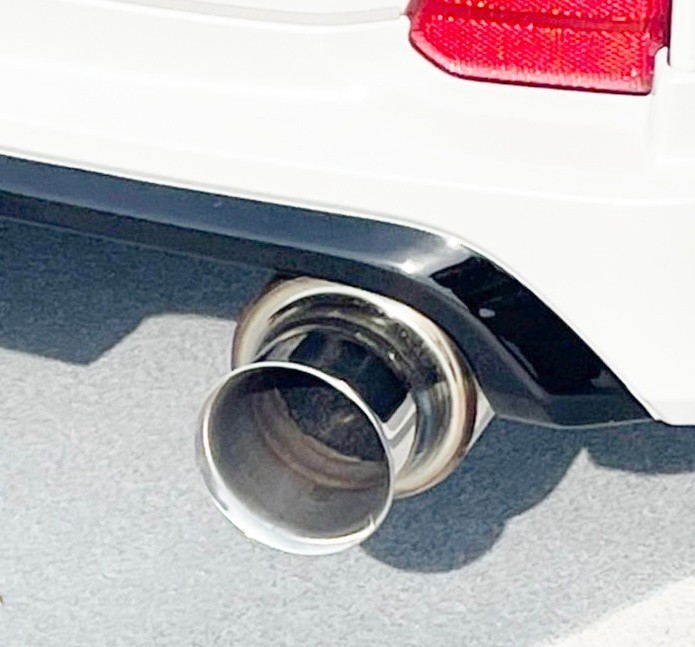  Toyota Noah / Voxy 80 series exclusive use made of stainless steel cannonball type muffler cutter 