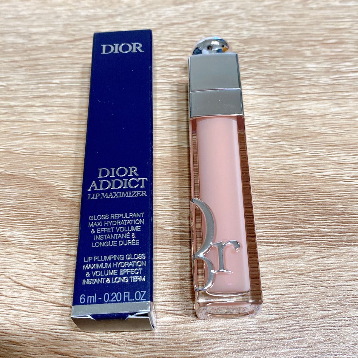 巾着　袋付　ディオール Dior リップグロス　アディクト　リップ　マキシマイザー　001 ピンク　新品未使用