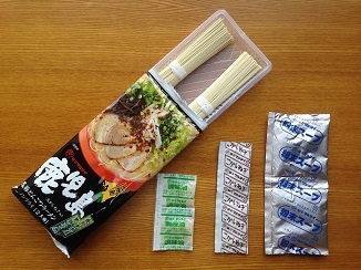  star popular ramen set ultra . Kyushu Hakata carefuly selected pig . ramen set nationwide free shipping recommended 411