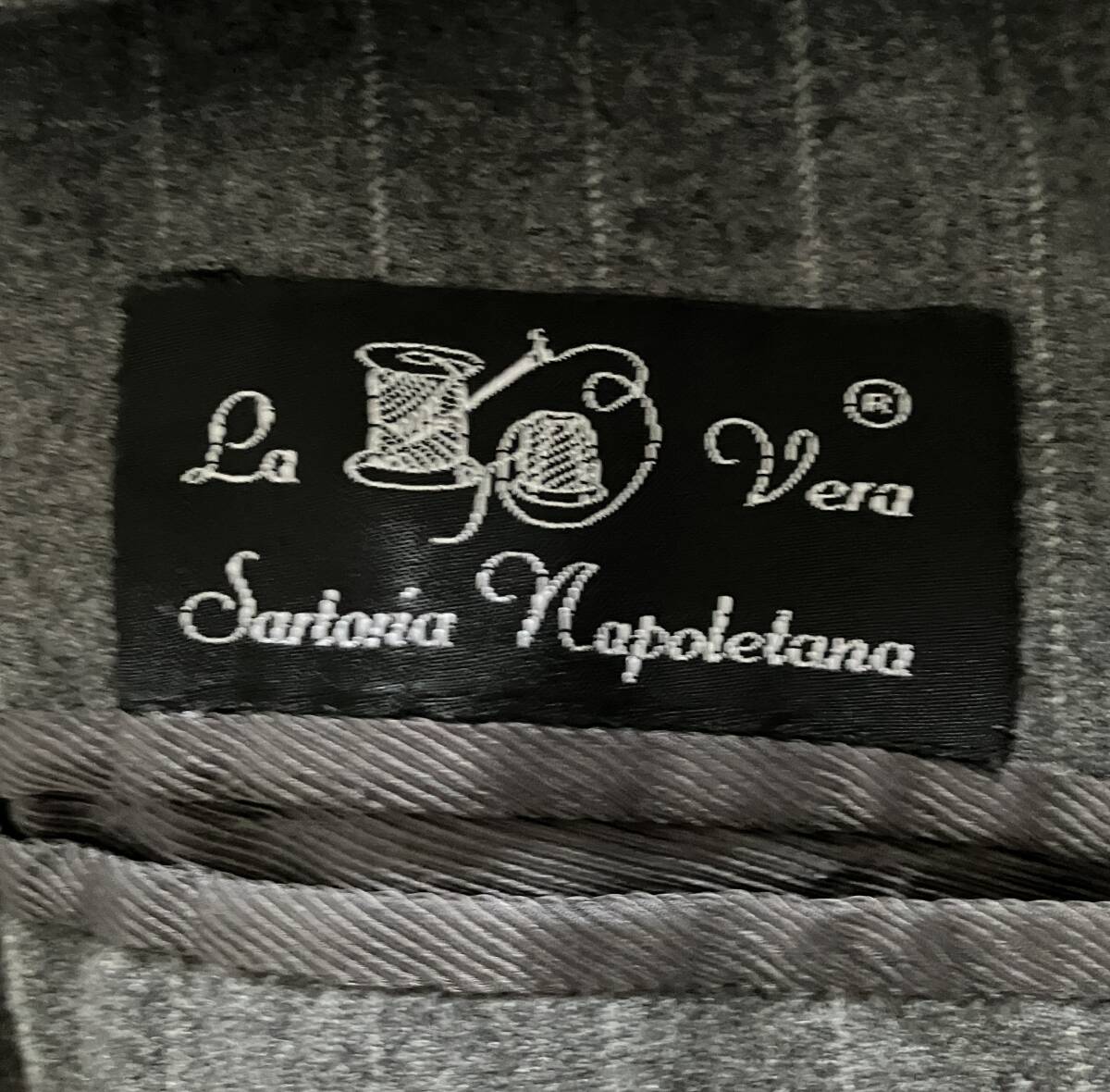 44サイズ ラ・ベラ・サルトリア・ナポレターナ(La Vera Sartoria Napoletana)のスーツ グレー ORAZIO LUCIANO オラッツィオ ルチアーノ_画像4