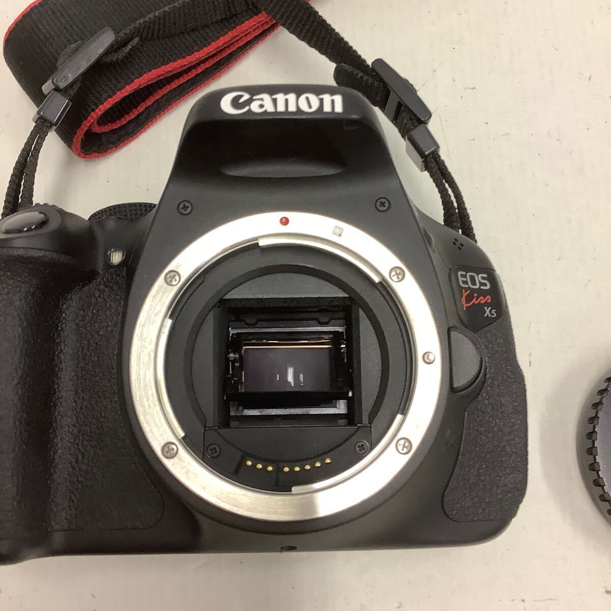 64 【欠品物有り】Canon EOS Kiss X5 デジタル一眼 カメラ （60）_画像4
