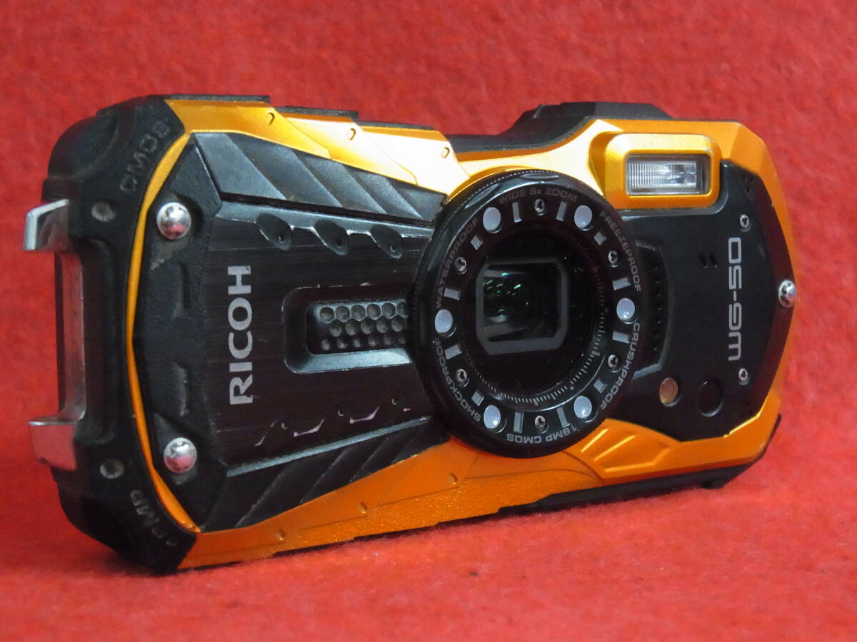 K150/デジタルカメラ 通電確認済み RICOH WG-50 リコー 他多数出品中_画像1