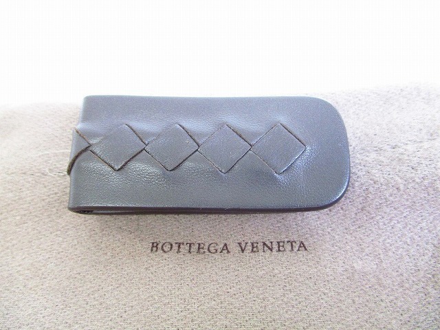 【超美品】 ボッテガヴェネタ BOTTEGA VENETA イントレチャート レザー マグネット式 マネークリップ メンズ レディース