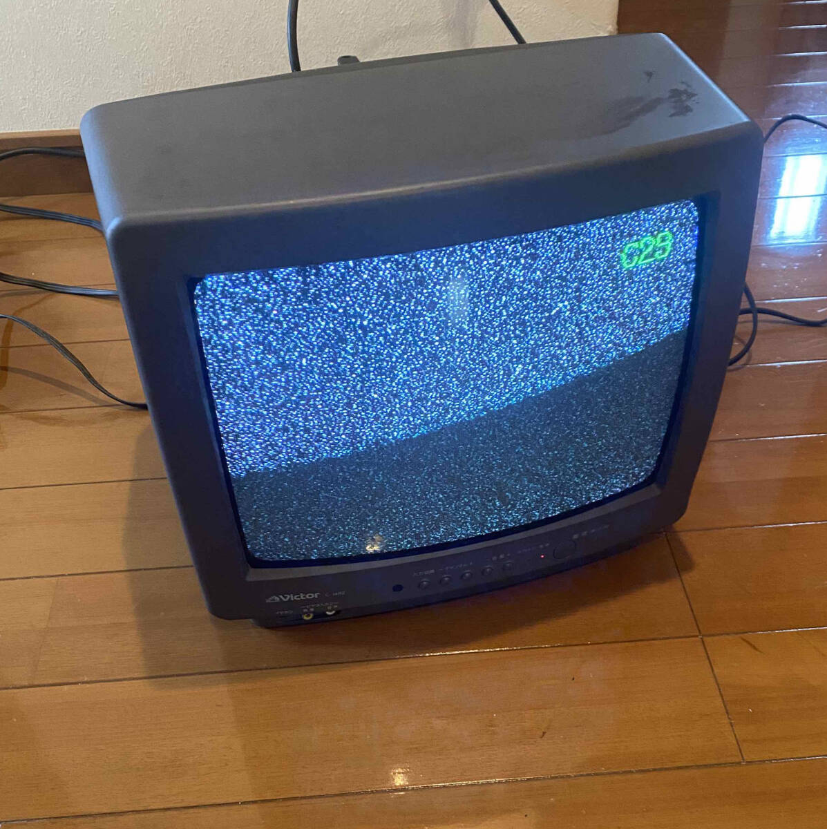 動作品 Victor ブラウン管テレビ 14型 C-14R2 昭和レトロ アンティーク ビンテージ 当時物 激レア_画像2