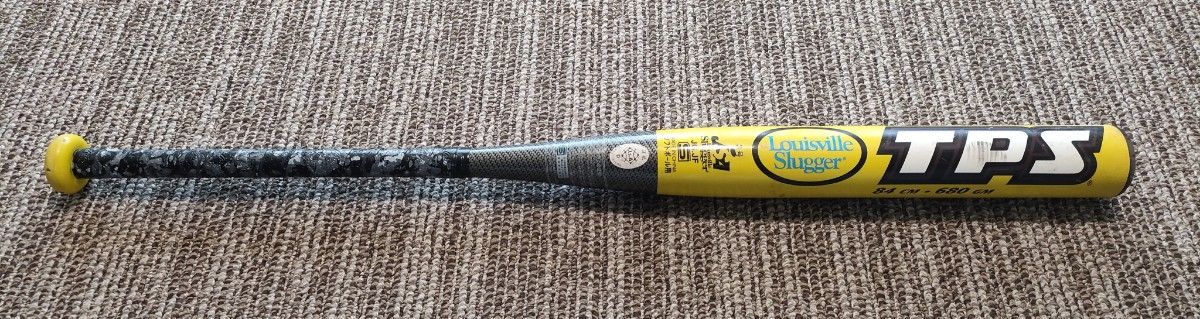 希少 2008年モデル カタリスト ソフトボールバット 3号 84cm680g 希少 2008年モデル カタリスト ソフトボールバット 3号 84cm680g
