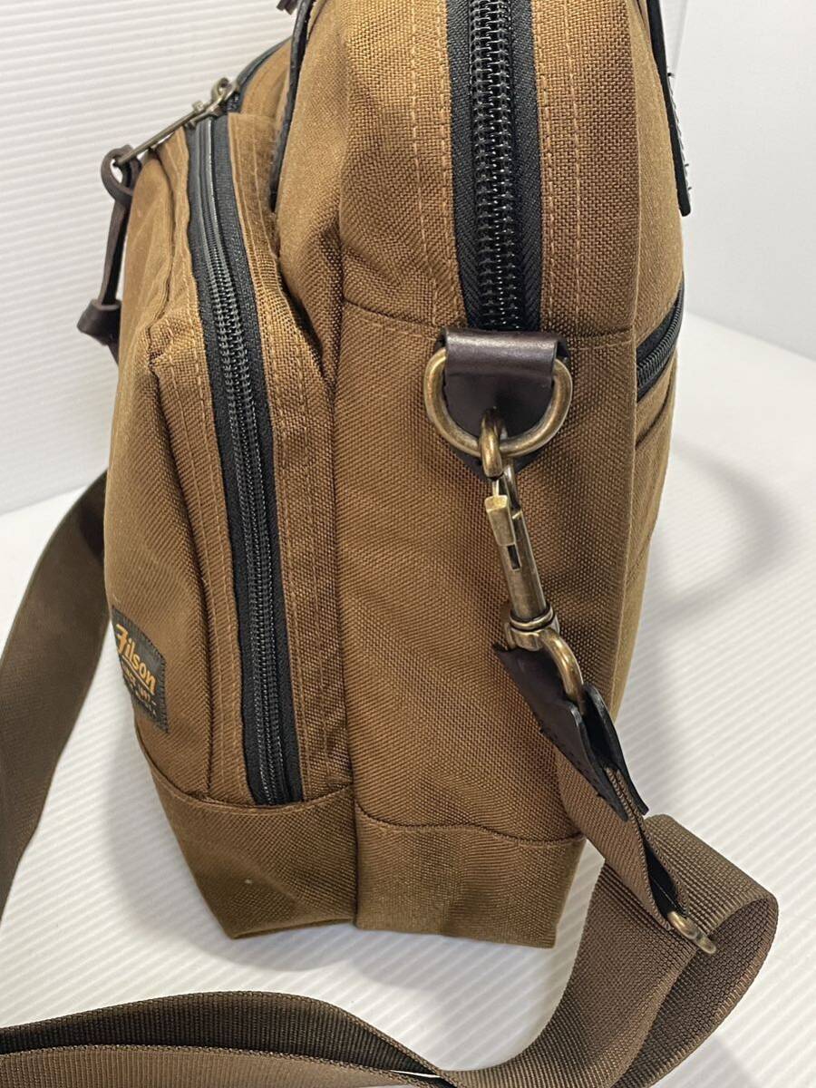 T101■ 未使用 定価 34000円 現行 フィルソン FILSON ビジネスバッグ 2way キャラメル 撥水 耐摩耗性 ナイロンブライドルレザー_画像4