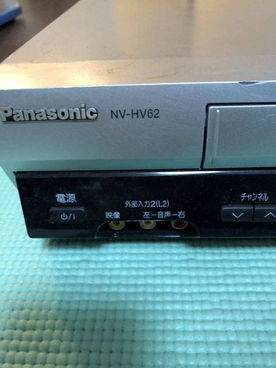 3.23 Panasonic NV-HV62 未確認ジャンク ビデオデッキの画像3