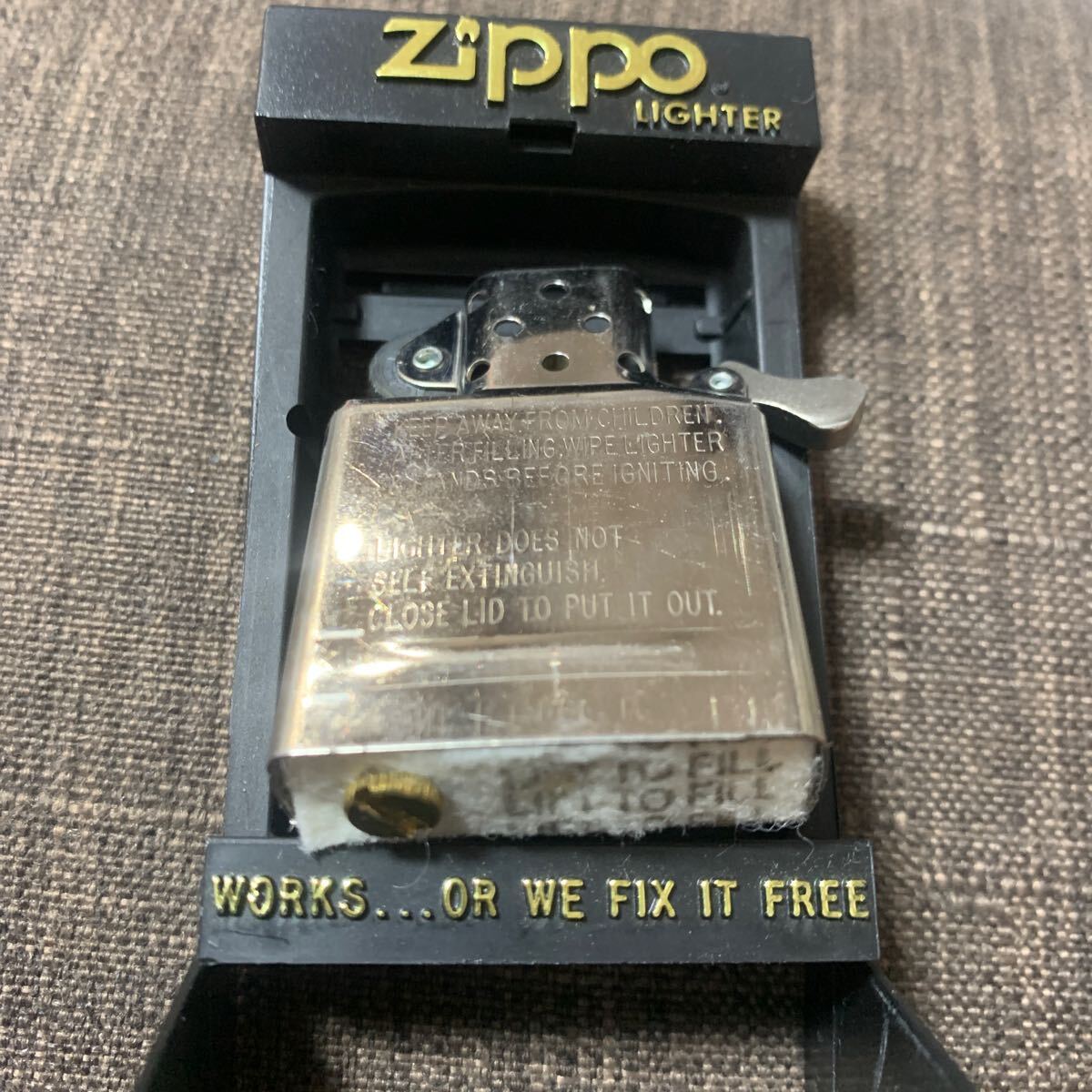 ぱちんこ CR 蒼天の拳 ZIPPO ジッポー ライター オイルライター USA製 2008年製 パチンコ 赤_画像9