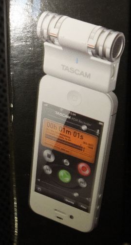 TASCAM　iM2　高音質ステレオコンデンサーマイク　ドック接続　iPhone用_画像2