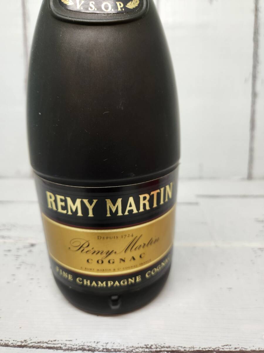 ☆GOL☆【古酒】 未開栓 REMY MARTIN レミーマルタン VSOP ファインシャンパーニュ ブランデー コニャック 700ml 40%_画像2