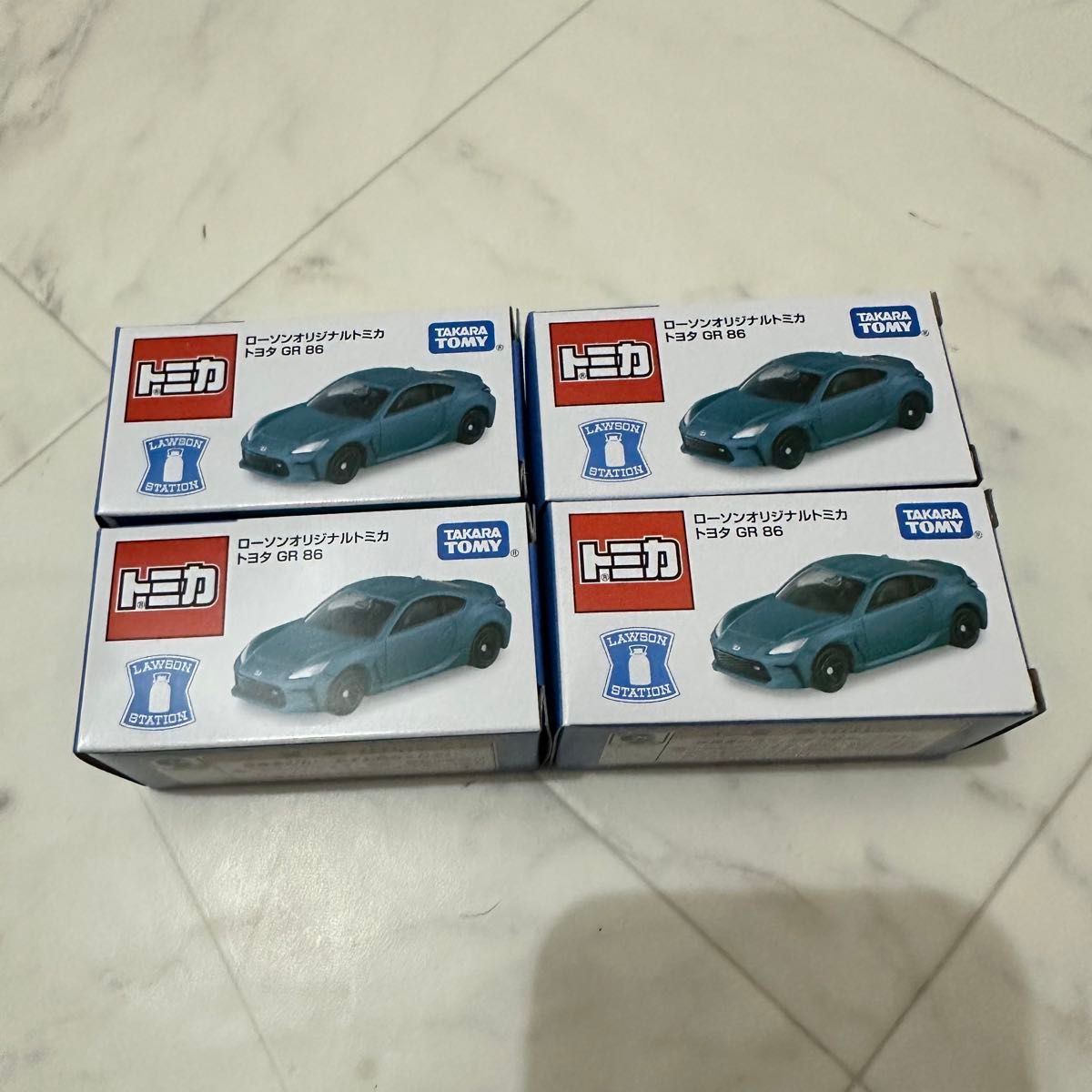 1BOX 4台セット LAWSON ローソン オリジナル トミカ トヨタ GR 86 特注トミカ限定版 TOMICA TOYOTA