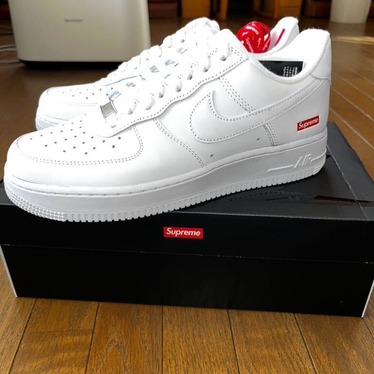 26cm 新品未使用 国内正規品 Supreme Nike Air Force 1 Low White シュプリーム ナイキ エアフォース ロー ホワイト_画像3