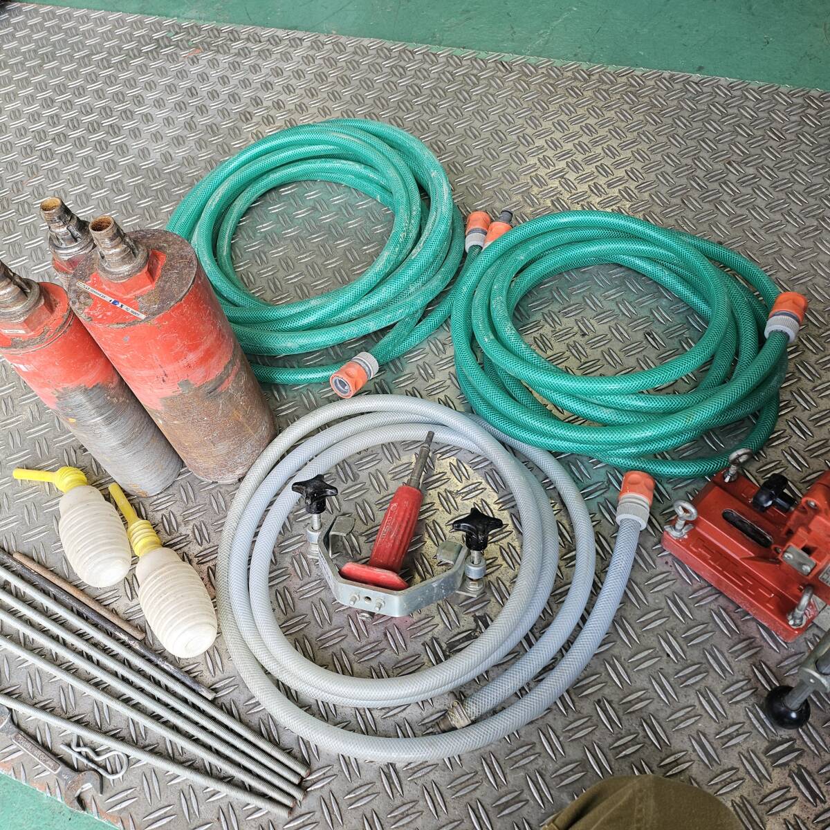 中古動作品 【ヒルティ HILTI】 ダイヤモンドコアドリル DD-80E スタンドDD80-RA DD-HS-RA 水タンク 他 領収書対応_画像9