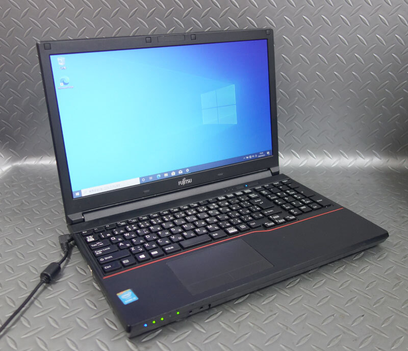 ◆中古◆Fujitsu LIFEBOOK A574/KX◆ Core i5-4310M@2.7GHz/8GB/500GB/Windows10Pro◆_画像1