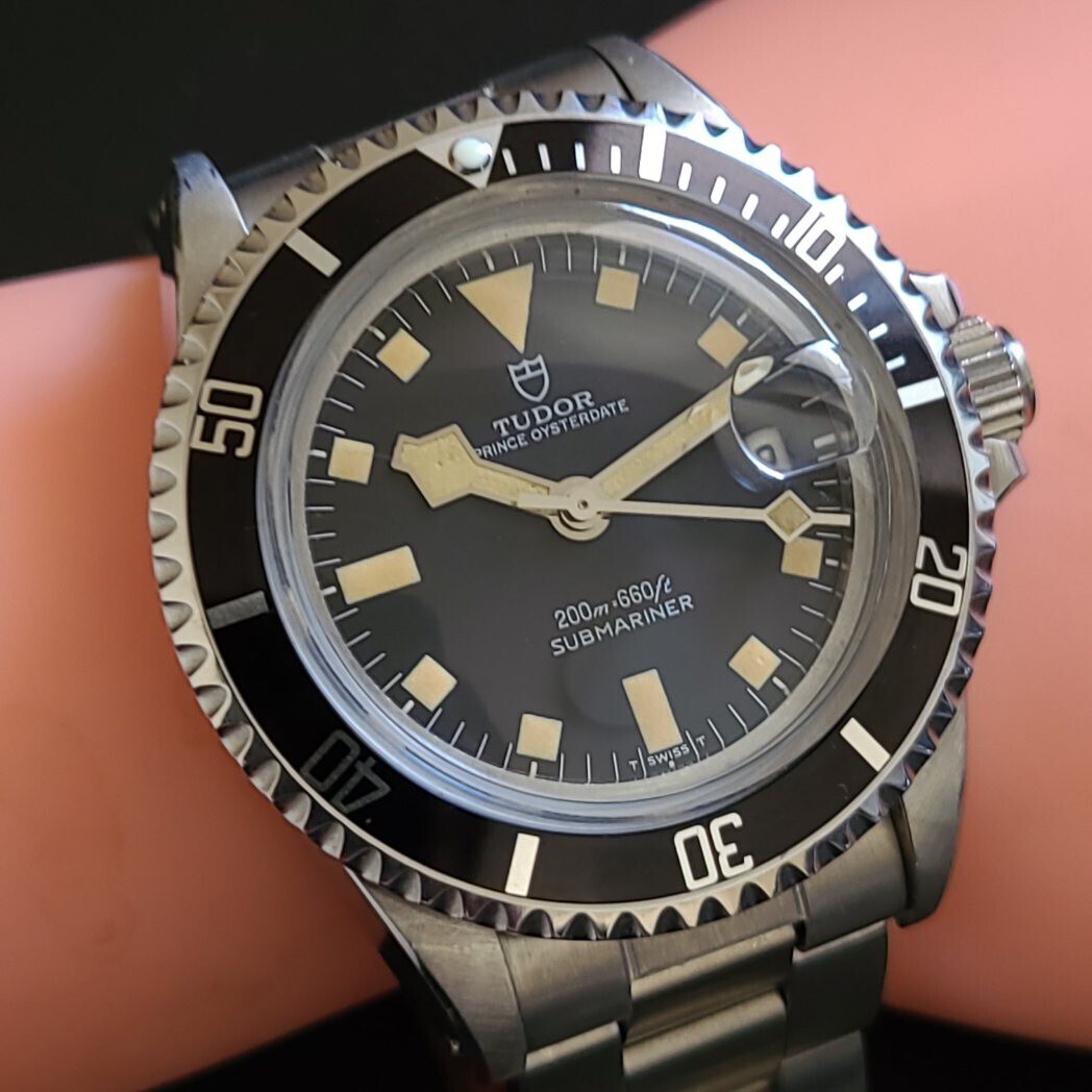 TUDOR Ref.9411カスタム 通称イカサブ  安心の歩度確認済個体 日差ゼロ 超希少スイスCal.2784TUDOR刻印 ケース9411/0＆裏蓋9411刻印の画像3