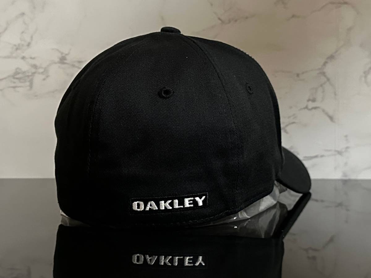 【未使用品】51F クール★OAKLEY オークリー キャップ 帽子CAP クールなシマ柄とブラックの伸縮素材にメタルピン《伸縮前57㎝～60㎝位迄》_画像5