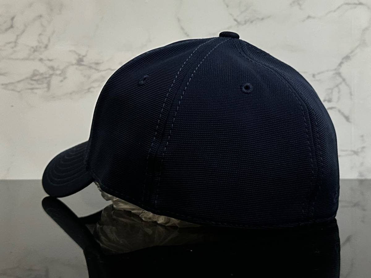 【未使用品】45B★OAKLEY オークリー キャップ 帽子 CAP 上品で高級感のあるネイビーの伸縮素材にメタル製ロゴ♪《伸縮前56㎝～59㎝位迄》_画像6