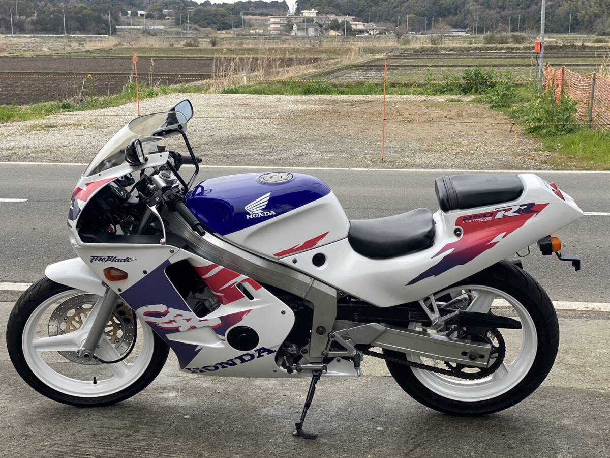 ホンダ★CBR250R-２★11646㎞★ＭＣ１９★1988年式★千葉県より★直接引き取り可能★（ユーチューブ動画有り）_画像4