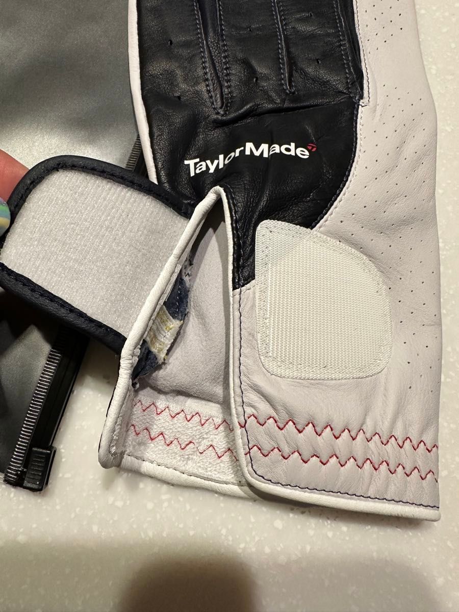 TaylorMade × Red Bull Racing Golf Glove テイラーメイド TaylorMade × Red Bull Racing Golf Glove テイラーメイド