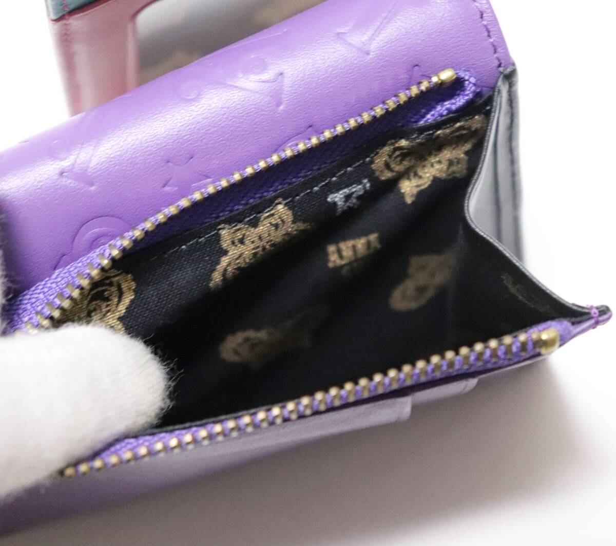 《ANNA SUI アナスイ&#215;ディズニー コラボ》新品 ミニーチャーム・パスケース付 レザーコインケース カードケース A9614