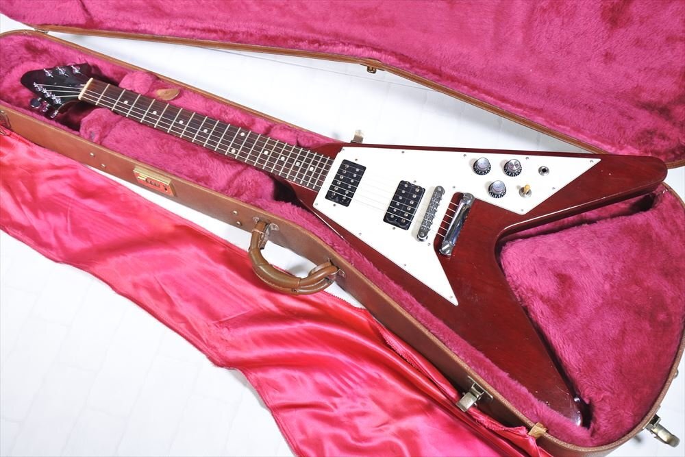 N277★Gibson Flying V ’67 Reissue CH ギブソン フライング V ハードケース付き　ジャンク扱い★