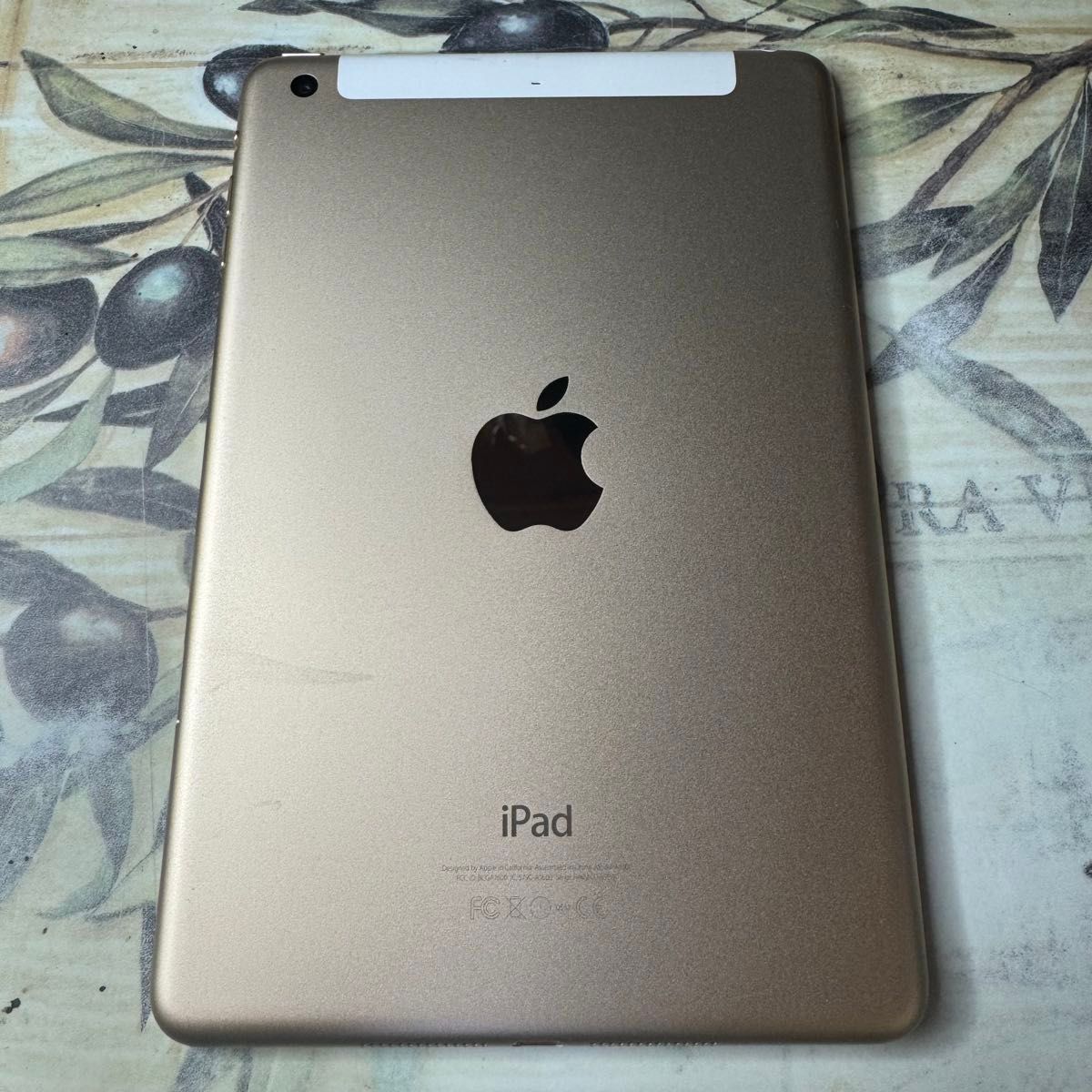 iPad mini3 Wi-Fi+au 128GB○A1600○ディスプレイ割有