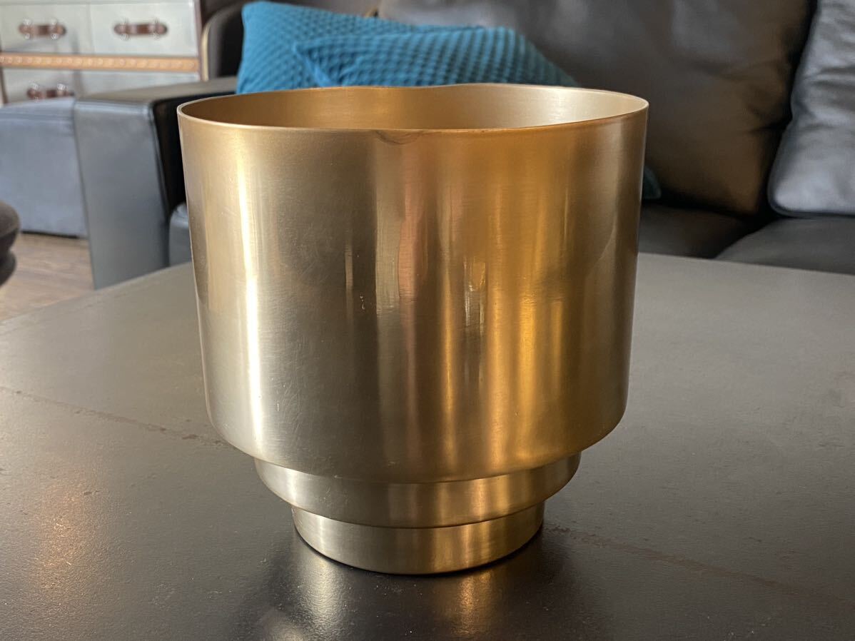 φ17cm ゴールドフラワーポット/gold flower pot M (検,ミッドセンチュリー,midcentury,カッシーナ,B&B,アルフレックス,フランス,植木鉢の画像1