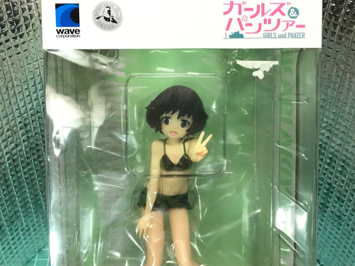 ウェーブ BEACH QUEENS ガールズ＆パンツァー 秋山優花里 （1/10スケール フィギュア）