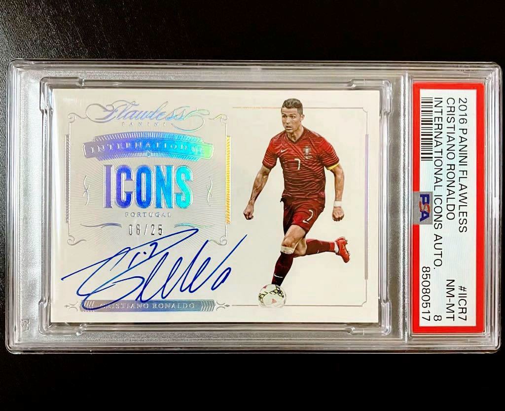 2016 Panini Flawless Cristiano Ronaldo Auto International Icons クリスティアーノ ロナウド 直筆サインカード 25枚限定 直書き PSA8の画像1