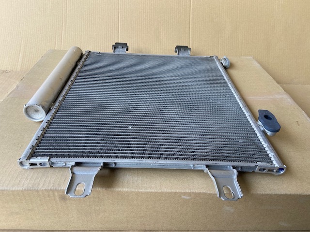  Daihatsu original condenser LA600S Tanto LA800S can LA550Sto cot LA150S Move LA700S wake ba88460-B2020[TS6202H