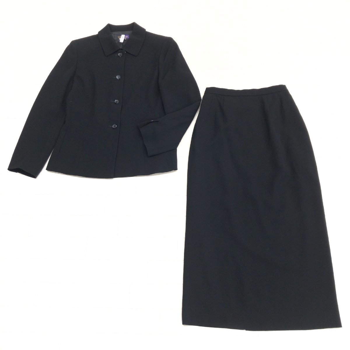 ●美品 SOIR BENIR ソワールベニール 東京ソワール スカート スーツ 上下セットアップ 9ABR(M相当) 黒 喪服 礼服 ブラックフォーマル_画像1