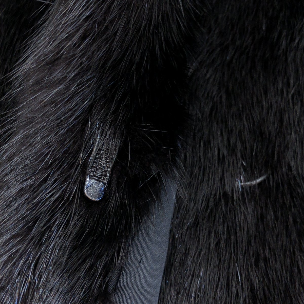 ★REAL MINK FUR COAT 最高級毛皮 ダークミンクファー セミロングコート 13(XL相当) 黒 ブラック リアルファー ゆったり 大きい 2L LL 婦人_画像5