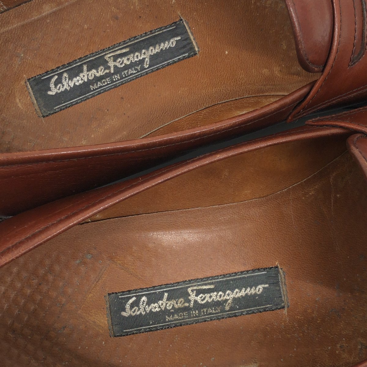 ●伊製 Salvatore Ferragamo サルバトーレフェラガモ 本革 レザー コインローファー 8(約25.5cm) EE ブラウン 革靴 イタリア製 メンズ 紳士_画像5