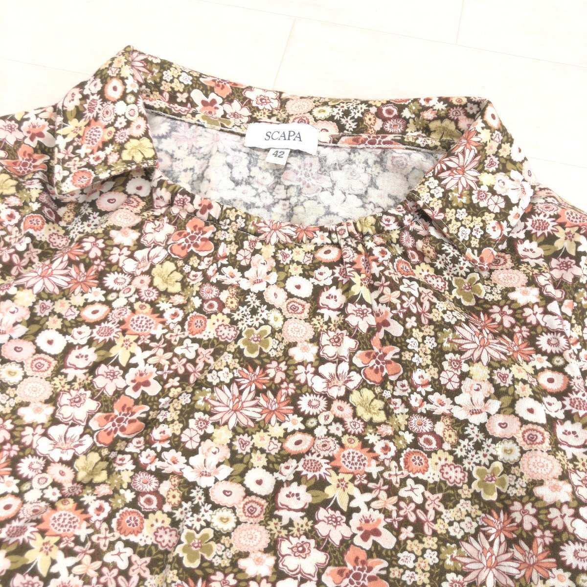 SCAPA Scapa total pattern gya The - neck cut and sewn 42(XL) floral print made in Japan 7 minute sleeve LL 2L easy large domestic regular goods lady's for women 