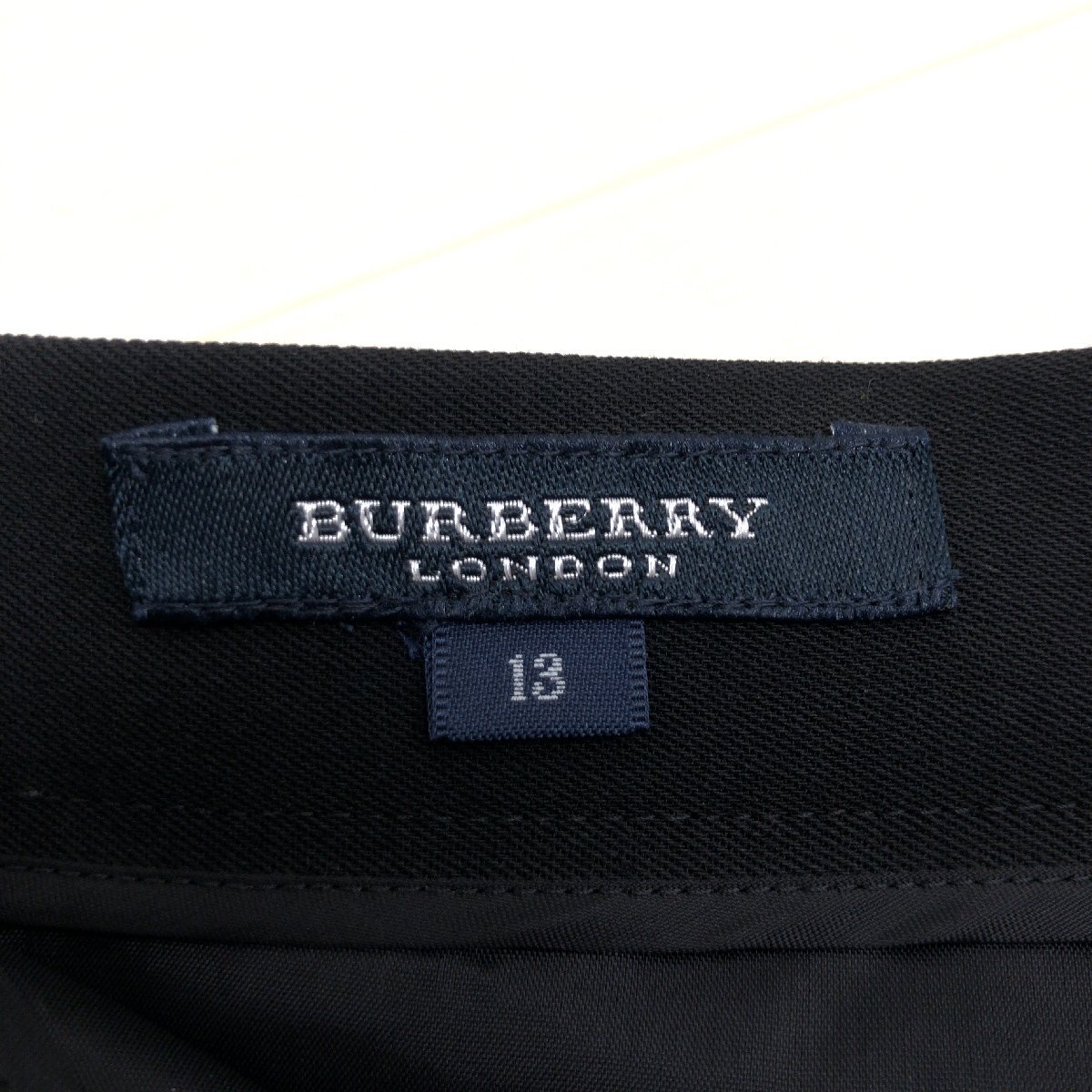 美品 BURBERRY バーバリー ウール100% ロングスカート 13(XL) 黒 ブラック タイトスカート マキシ丈 LL 2L ゆったり 大きい レディース_画像3