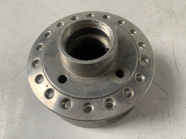 HONDA CB400FOUR front hub 