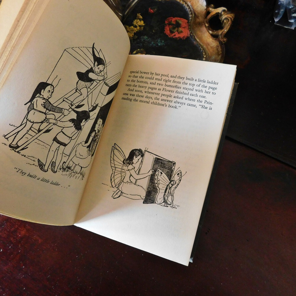 *+:。.。1947年 ヴィンテージ感漂う可愛い妖精の物語 英国の古書 ヴィンテージ本 アンティークブック 洋書 ディスプレイ 英国の画像9
