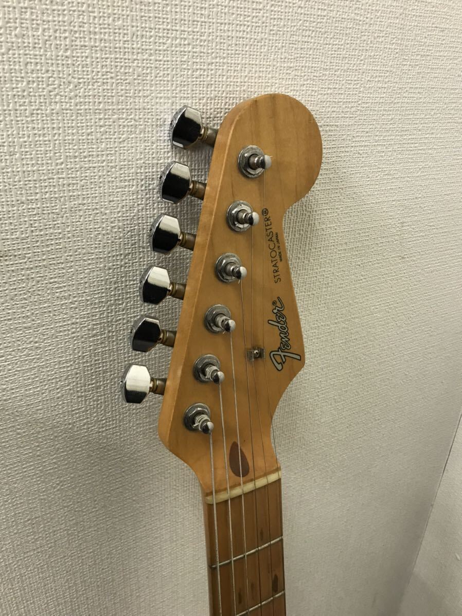 【b2】 Fender Japan Stratocaster フェンダージャパン エレキギター y4003 1553-148の画像2