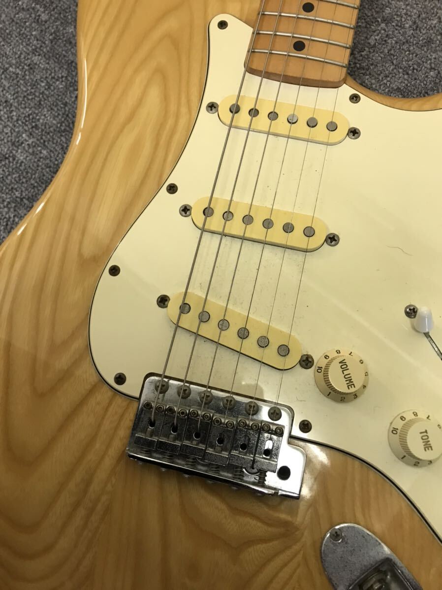 【a2】 Fender Japan Stratocaster　フェンダージャパン　ストラト エレキギター y3942 1413-15_画像5